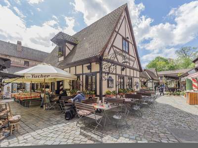 Bratwurstglöcklein Behringer